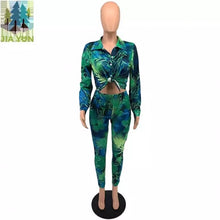 Load image into Gallery viewer, Floral Green leggings set
