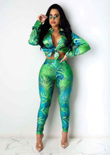 Load image into Gallery viewer, Floral Green leggings set
